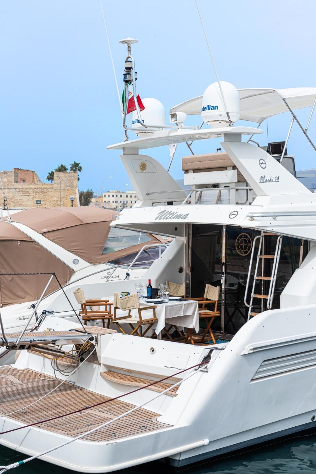 "Ultima" Love Boat バーリ エクステリア 写真